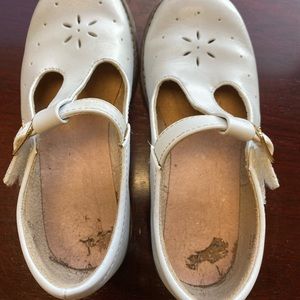 Footmates size 12 Sherry style color white